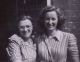 Josina van den Broek en Marie van den Heuvel in 1947